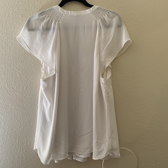 H&M white blouse - Picture 4 of 4